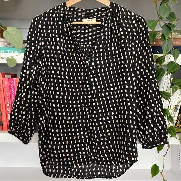 SOLD - Madewell blouse 100% Silk - Picture 8 of 8